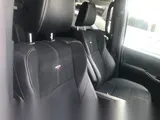 2018 Toyota Noah Push Start Si Gr Sports Pearl white Van for sale, Japanese used car export - photo 22 of 32 | GULJI TRADERS