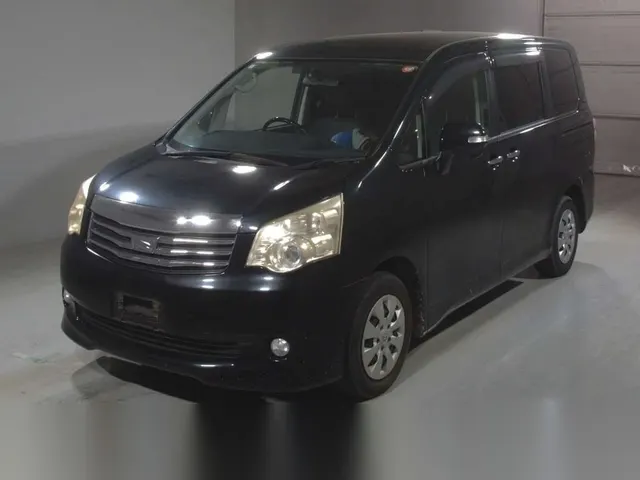 2013 Toyota Noah Push Start X G Black Van for sale, Japanese used car export | GULJI TRADERS