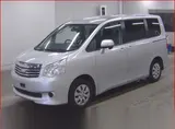 2012 Toyota Noah X Limited Silver Van for sale, Japanese used car export - photo 4 of 9 | GULJI TRADERS