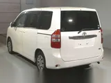 2013 Toyota Noah X Limited Pearl Van for sale, Japanese used car export - photo 5 of 9 | GULJI TRADERS