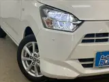 2017 Toyota Pixis Epoch G "SAⅢ" Smart Key Seat Heater Pearl Sedan for sale, Japanese used car export - photo 22 of 34 | GULJI TRADERS