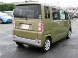 2015 Toyota Pixis Mega 660 L SA Navigation System with Full-Seg TV and Bluetooth Compatible Green Van for sale, Japanese used car export - photo 9 of 25 | GULJI TRADERS