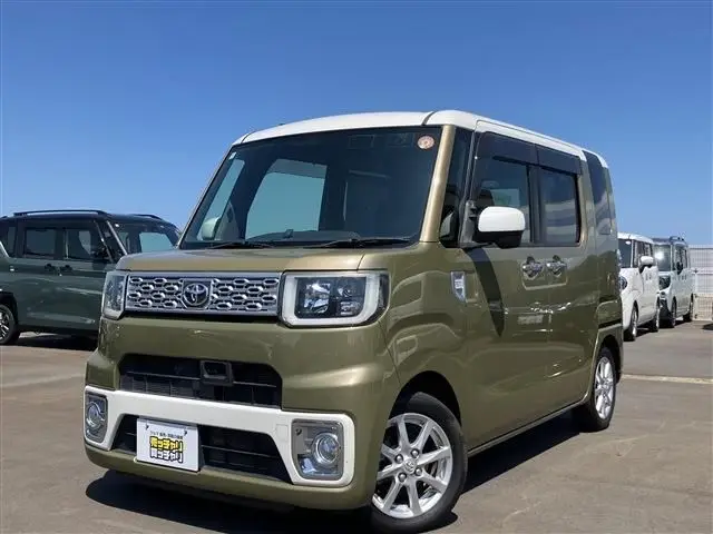 2015 Toyota Pixis Mega X SA 4WD - photo 1 2015 Toyota Pixis Mega X SA 4WD Green Van for sale, Japanese used car export - photo 1 of 30 | GULJI TRADERS