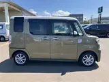 2015 Toyota Pixis Mega X SA 4WD Green Van for sale, Japanese used car export - photo 12 of 30 | GULJI TRADERS