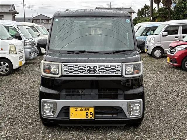 2016 Toyota Pixis Mega X Black Van for sale, Japanese used car export - photo 1 of 24 | GULJI TRADERS