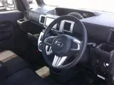 2016 Toyota Pixis Mega L SA Navigation BT Backup Camera ETC Pearl Van for sale, Japanese used car export - photo 16 of 30 | GULJI TRADERS