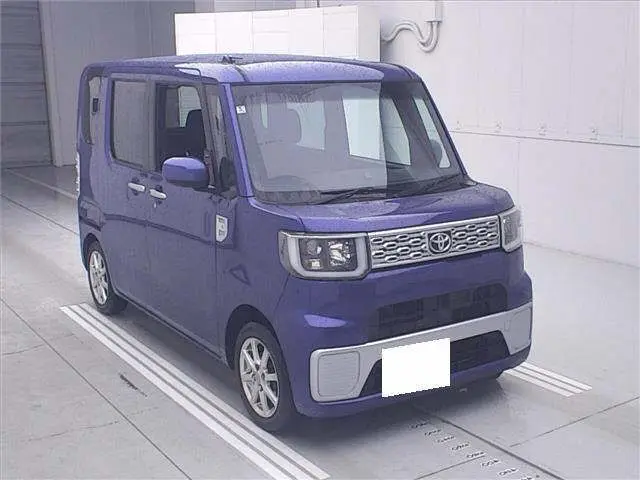 2016 Toyota Pixis Mega L.S.A. - photo 1 2016 Toyota Pixis Mega L.S.A. Blue Van for sale, Japanese used car export - photo 1 of 11 | GULJI TRADERS
