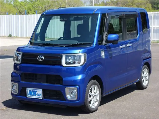 2018 Toyota Pixis Mega L SAIII - photo 1 2018 Toyota Pixis Mega L SAIII Blue Van for sale, Japanese used car export - photo 1 of 26 | GULJI TRADERS