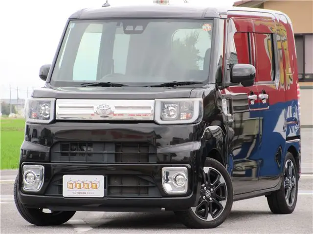 2018 Toyota Pixis Mega G Turbo Leisure Edition SAⅢ Black Van for sale, Japanese used car export - photo 1 of 22 | GULJI TRADERS