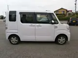 2022 Toyota Pixis Mega L SAIII 4WD Pearl Van for sale, Japanese used car export - photo 10 of 20 | GULJI TRADERS