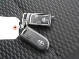 2022 Toyota Pixis Mega L SAIII 4WD Pearl Van for sale, Japanese used car export - photo 19 of 20 | GULJI TRADERS