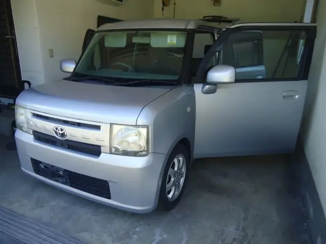 2012 Toyota Pixis Space 660 L Silver Van for sale, Japanese used car export - photo 1 of 43 | GULJI TRADERS