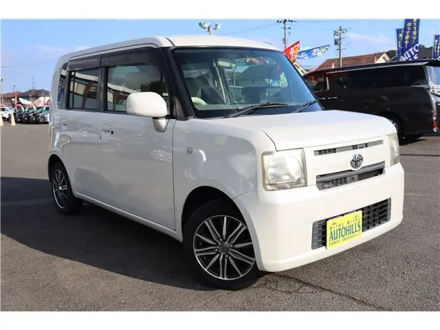2013 Toyota Pixis Space X Pearl Van for sale, Japanese used car export - photo 1 of 34 | GULJI TRADERS