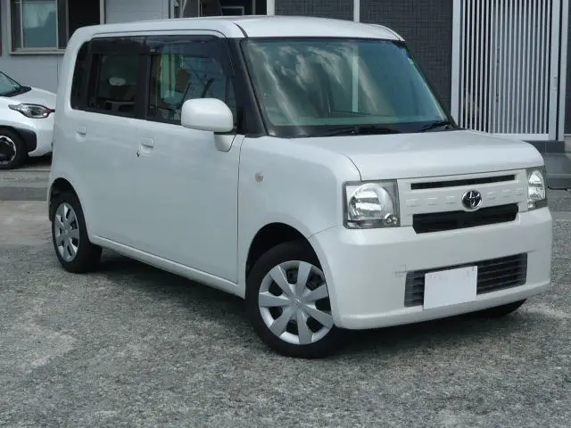 2014 Toyota Pixis Space L, Full-segment navigation, Bluetooth compatible, ETC, Eco Idle Pearl Van for sale, Japanese used car export | GULJI TRADERS