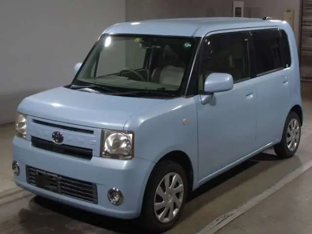 2014 Toyota Pixis Space - photo 1 2014 Toyota Pixis Space Blue Van for sale, Japanese used car export - photo 1 of 8 | GULJI TRADERS