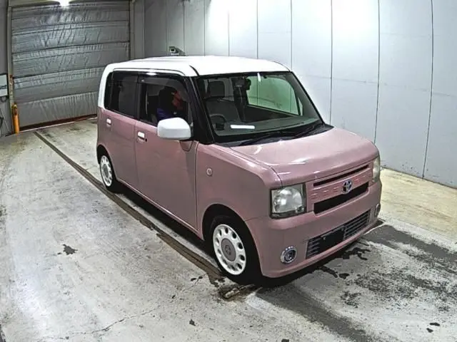 2015 Toyota Pixis Space X Pink Van for sale, Japanese used car export - photo 1 of 3 | GULJI TRADERS
