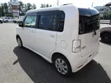 2015 Toyota Pixis Space 4WD Custom X Pearl Van for sale, Japanese used car export - photo 3 of 23 | GULJI TRADERS