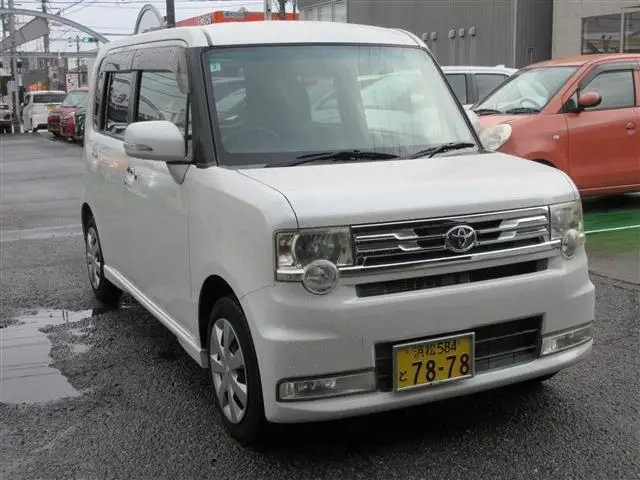 2016 Toyota Pixis Space X - photo 1 2016 Toyota Pixis Space X Pearl Van for sale, Japanese used car export - photo 1 of 30 | GULJI TRADERS