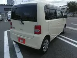2016 Toyota Pixis Space 660 L 5-door CCVT 2WD 4-seater Brown Van for sale, Japanese used car export - photo 19 of 24 | GULJI TRADERS