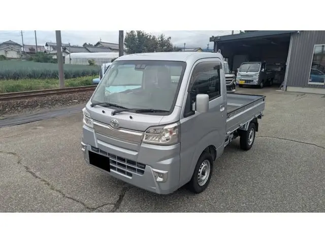 2021 Toyota Pixis Truck 660 Extra SAIIIt 3-way opening 4WD Silver Truck for sale, Japanese used car export | GULJI TRADERS