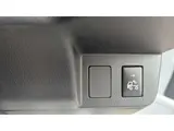 2021 Toyota Pixis Truck 660 Extra SAIIIt 3-way opening 4WD Silver Truck for sale, Japanese used car export - photo 13 of 15 | GULJI TRADERS
