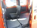 2024 Toyota Pixis Van Cruise 4WD 5-speed manual with collision mitigation braking Orange Van for sale, Japanese used car export - photo 11 of 23 | GULJI TRADERS