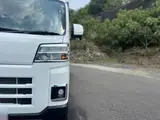 2025 Toyota Pixis Van 660 Deluxe ★ Smart Key ★ Power Windows ★ LED Lights ★ Non-Smoking Car ★ ETC White Van for sale, Japanese used car export - photo 47 of 76 | GULJI TRADERS