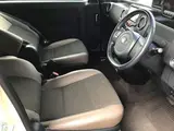 2020 Toyota Porte F Raffine Brown Van for sale, Japanese used car export - photo 13 of 27 | GULJI TRADERS