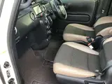 2020 Toyota Porte F Raffine Brown Van for sale, Japanese used car export - photo 16 of 27 | GULJI TRADERS