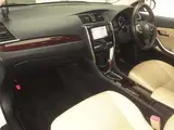2017 Toyota Premio 4WD 1.8X EX-PKG Toyota Safety System Pearl Sedan for sale, Japanese used car export - photo 4 of 12 | GULJI TRADERS