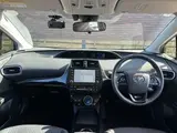 2022 Toyota Prius Phv S Safety Package Pearl Sedan for sale, Japanese used car export - photo 2 of 9 | GULJI TRADERS