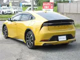 2023 Toyota Prius Phv Z / One owner / Modellista aero / Full-segment TV Yellow Sedan for sale, Japanese used car export - photo 6 of 80 | GULJI TRADERS