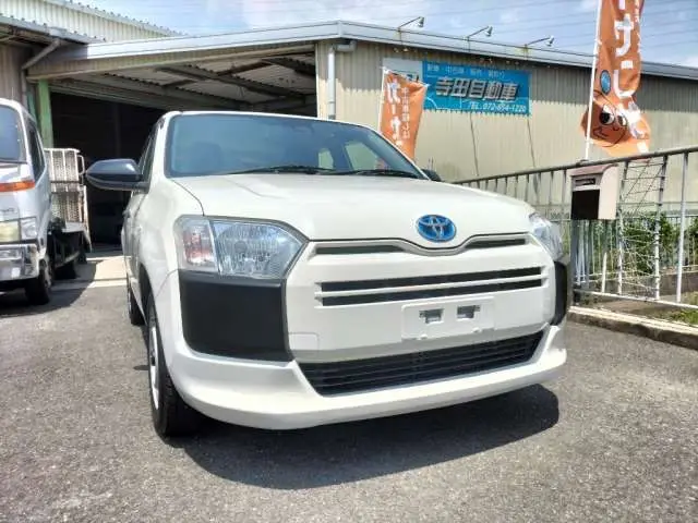 2021 Toyota Probox Hybrid DX Comfort - photo 1 2021 Toyota Probox Hybrid DX Comfort White Van for sale, Japanese used car export - photo 1 of 50 | GULJI TRADERS