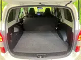 2022 Toyota Probox Hybrid F White Van for sale, Japanese used car export - photo 26 of 30 | GULJI TRADERS