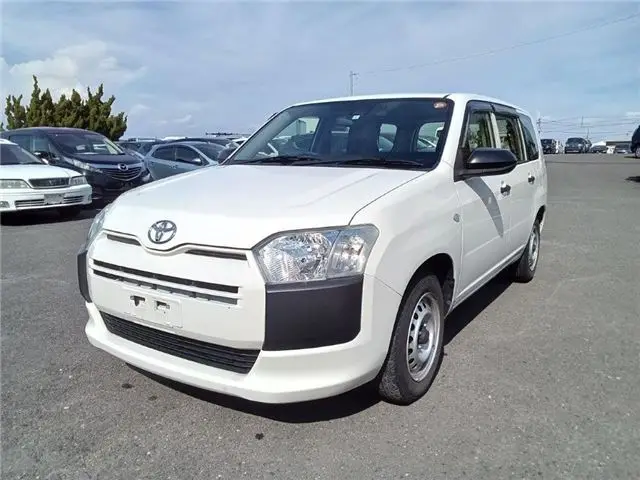 2022 Toyota Probox DX Comfort - photo 1 2022 Toyota Probox DX Comfort White Van for sale, Japanese used car export - photo 1 of 38 | GULJI TRADERS