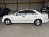 2001 Toyota Progres NC250 Walnut Package Pearl Sedan for sale, Japanese used car export - photo 9 of 50 | GULJI TRADERS