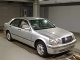 2001 Toyota Progres NC250 Four Silver Sedan for sale, Japanese used car export - photo 3 of 8 | GULJI TRADERS