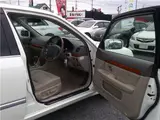 2007 Toyota Progres NC300 Walnut Package Pearl Sedan for sale, Japanese used car export - photo 40 of 48 | GULJI TRADERS