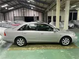 2000 Toyota Pronard 3.0G Package ★ 10,000 km mileage ★ One owner ★ Genuine leather power seats ★ Silver Sedan for sale, Japanese used car export - photo 9 of 37 | GULJI TRADERS