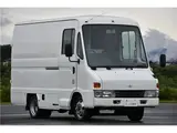 2000 Toyota Quick Delivery Specification B, 2-seater, maximum load capacity 2t, NOx/PM compliant. White Truck for sale, Japanese used car export - photo 1 of 48 | GULJI TRADERS
