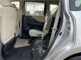 2009 Toyota Ractis G Silver Van for sale, Japanese used car export - photo 21 of 24 | GULJI TRADERS