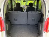 2010 Toyota Ractis X L Package Pearl Van for sale, Japanese used car export - photo 10 of 30 | GULJI TRADERS