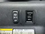 2011 Toyota Ractis Welfare vehicle, manual ramp, 1 car, 5-seater, non-smoking car, knee down, keyless White Van for sale, Japanese used car export - photo 21 of 50 | GULJI TRADERS