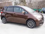2011 Toyota Ractis 4WD Brown Van for sale, Japanese used car export - photo 6 of 44 | GULJI TRADERS