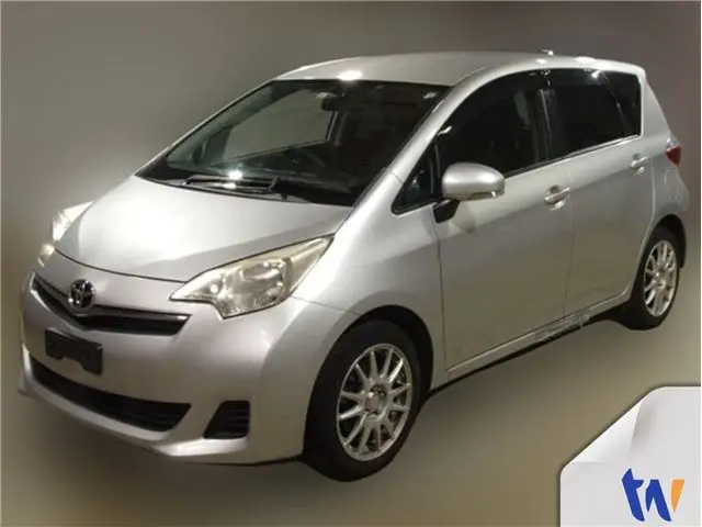 2011 Toyota Ractis G Silver Van for sale, Japanese used car export - photo 1 of 8 | GULJI TRADERS