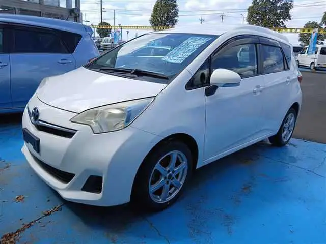 2011 Toyota Ractis X Chair type - photo 1 2011 Toyota Ractis X Chair type White Van for sale, Japanese used car export - photo 1 of 7 | GULJI TRADERS