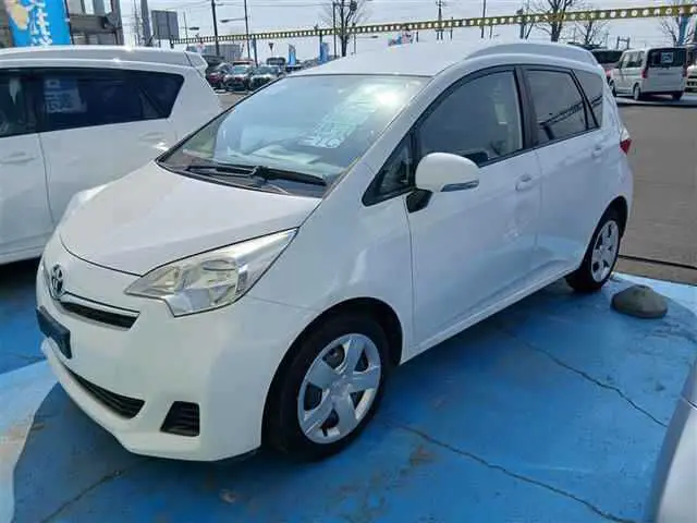 2011 Toyota Ractis X-type wheelchair vehicle, Type I White Van for sale, Japanese used car export - photo 1 of 9 | GULJI TRADERS