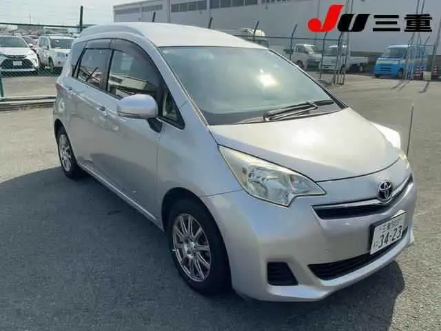 2011 Toyota Ractis G Sloper 5 Nin Nori - photo 1 2011 Toyota Ractis G Sloper 5 Nin Nori Silver Van for sale, Japanese used car export - photo 1 of 12 | GULJI TRADERS