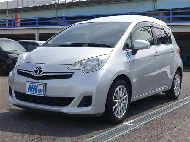 2013 Toyota Ractis X Wheelchair type 1 with rear passenger seat Silver Van for sale, Japanese used car export | GULJI TRADERS