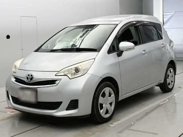 2014 Toyota Ractis X wheelchair Silver Van for sale, Japanese used car export - photo 1 of 12 | GULJI TRADERS